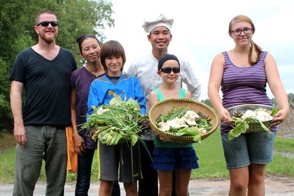 3[-]tour[-]du[-]lịch[-]dân[-]dã[-]của[-]Việt[-]Nam[-]‘đốn[-]tim’[-]du[-]khách